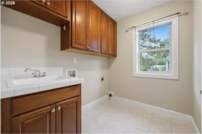 12647 SW 21st Ct, Lake Oswego, OR 97035 - Photo 29