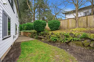 12647 SW 21st Ct, Lake Oswego, OR 97035 - Photo 41