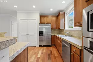 12647 SW 21st Ct, Lake Oswego, OR 97035 - Photo 15