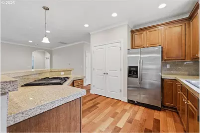 12647 SW 21st Ct, Lake Oswego, OR 97035 - Photo 15