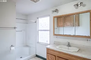 96470 Hwy 99, Junction City, OR 97448 - Photo 43