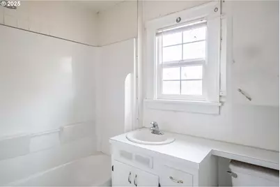 96470 Highway 99, Junction City, OR 97448 - Photo 25