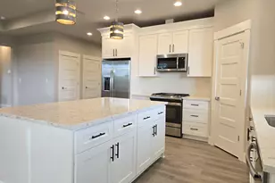 1202 W Avocet Pl, La Center, WA 98629 - Photo 11