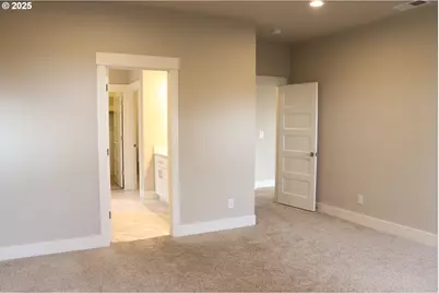 1202 W Avocet Pl, La Center, WA 98629 - Photo 21