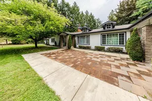 1121 Yeust Rd, Azalea, OR 97410 - Photo 3