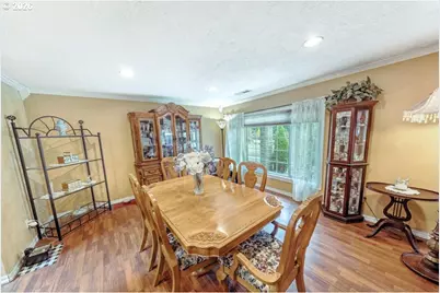 1121 Yeust Rd, Azalea, OR 97410 - Photo 9