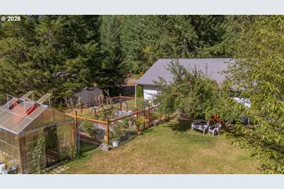 1121 Yeust Rd, Azalea, OR 97410 - Photo 29