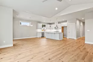 757 NE Alderwood Dr, Estacada, OR 97023 - Photo 29