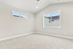 757 NE Alderwood Dr, Estacada, OR 97023 - Photo 31