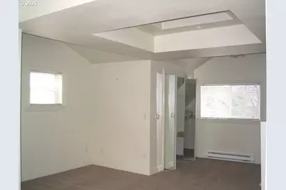 7427 SE Woodstock Blvd, Portland, OR 97206 - Photo 35