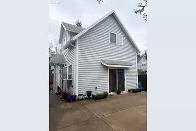 7427 SE Woodstock Blvd, Portland, OR 97206 - Photo 41