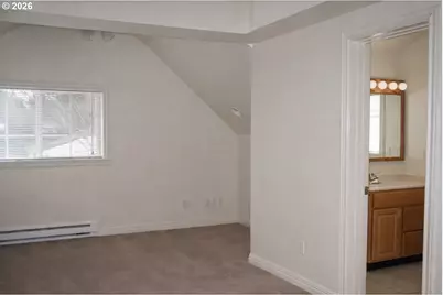 7427 SE Woodstock Blvd, Portland, OR 97206 - Photo 39