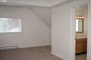 7427 SE Woodstock Blvd, Portland, OR 97206 - Photo 39