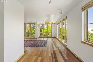1030 NW Johnson St, Portland, OR 97209 - Photo 11