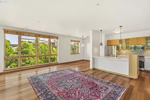 1030 NW Johnson St, Portland, OR 97209 - Photo 7