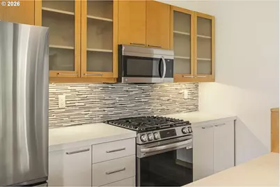 1030 NW Johnson St #321, Portland, OR 97209 - Photo 15