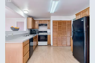 10010 NW 15th Ave, Vancouver, WA 98685 - Photo 13