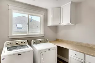 2638 Nautilus Ave, Salem, OR 97304 - Photo 21