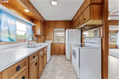 2681 SE River Rd #6, Hillsboro, OR 97123 - Photo 11