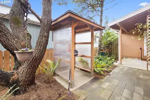 337 16th Ave, Seaside, OR 97138 - Photo 27