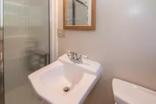 17005 SE Alder St, Portland, OR 97233 - Photo 15