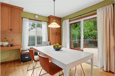 12504 Shelby Ct, Lake Oswego, OR 97035 - Photo 11