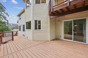 12504 Shelby Ct, Lake Oswego, OR 97035 - Photo 37