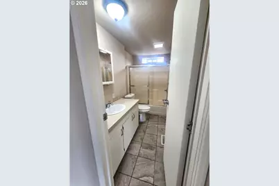 623 SW 2nd St, Madras, OR 97741 - Photo 9