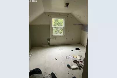 150 N Cleveland St, Eugene, OR 97402 - Photo 15