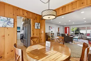 208 N College St, Newberg, OR 97132 - Photo 9