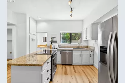 863 Linn Ave, Oregon City, OR 97045 - Photo 13