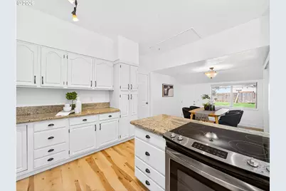 863 Linn Ave, Oregon City, OR 97045 - Photo 17