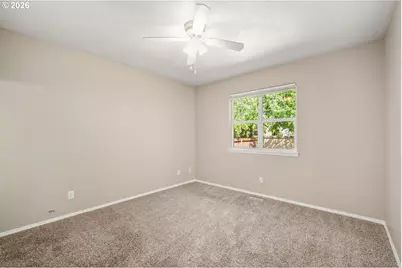 730 NE Pacific Dr, Fairview, OR 97024 - Photo 11