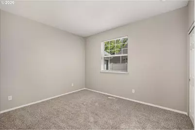 730 NE Pacific Dr, Fairview, OR 97024 - Photo 17