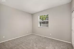 730 NE Pacific Dr, Fairview, OR 97024 - Photo 17