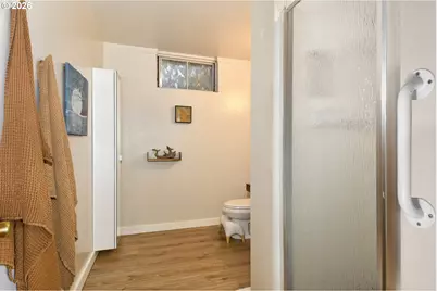 2405 NE Morgan St, Portland, OR 97211 - Photo 7
