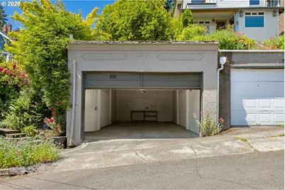 4241 SW Condor Ave, Portland, OR 97239 - Photo 39