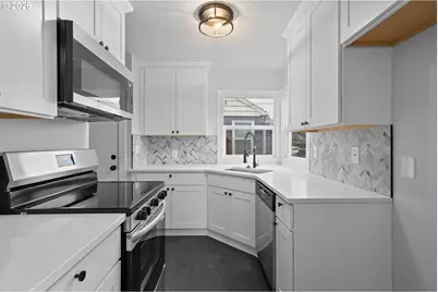 3355 NE 83rd Ave, Portland, OR 97220 - Photo 11