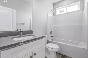 1758 NE 9th Pl, Hermiston, OR 97838 - Photo 15