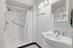 82600 Green Valley St, Creswell, OR 97426 - Photo 11