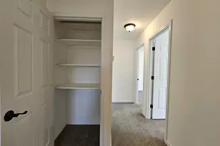 2750 SE Booth Ave, Roseburg, OR 97470 - Photo 25