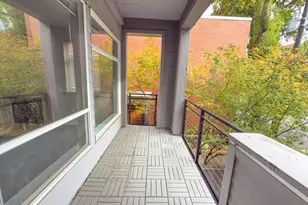 2327 NW Northrup St, Portland, OR 97210 - Photo 29