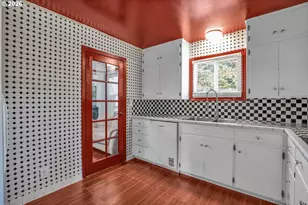 3225 SE 55th Ave, Portland, OR 97206 - Photo 9