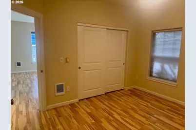 1010 SW 170th Ave #101, Beaverton, OR 97003 - Photo 9