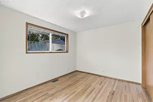 13670 SW 22nd St, Beaverton, OR 97008 - Photo 23