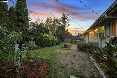 13670 SW 22nd St, Beaverton, OR 97008 - Photo 29