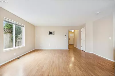 661 NW Connell Ave, Hillsboro, OR 97124 - Photo 5