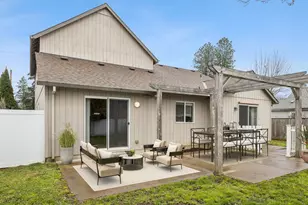 661 NW Connell Ave, Hillsboro, OR 97124 - Photo 35