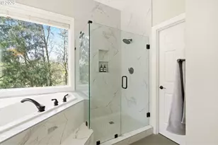 2411 NW Birkendene St, Portland, OR 97229 - Photo 19