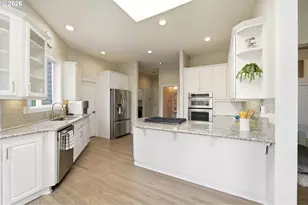 2411 NW Birkendene St, Portland, OR 97229 - Photo 9